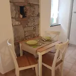 Appartamentino Tipico Nel Centro Corniglia